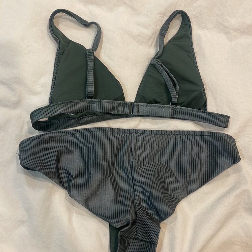 AE Swim S Set - Picture 2 of 5